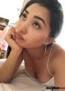 Алияна из Казахстана достойная самка. (5 фото)